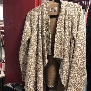 Beige and white zebra patter cardigan